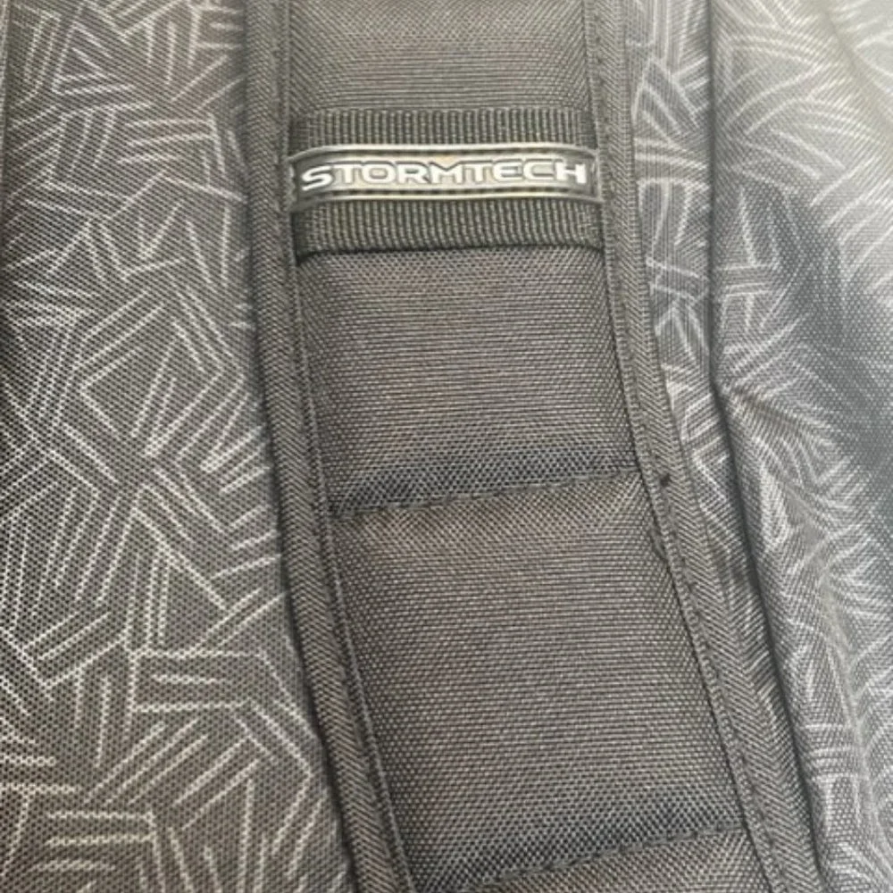 Stormtech Oasis Backpack - Picture 3 of 5